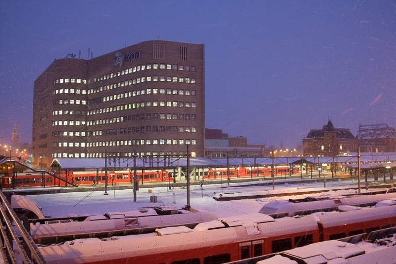 NS Trainstation, Groningen 18.12.2009 (Canon EF 24-105mm f/4.0L IS)