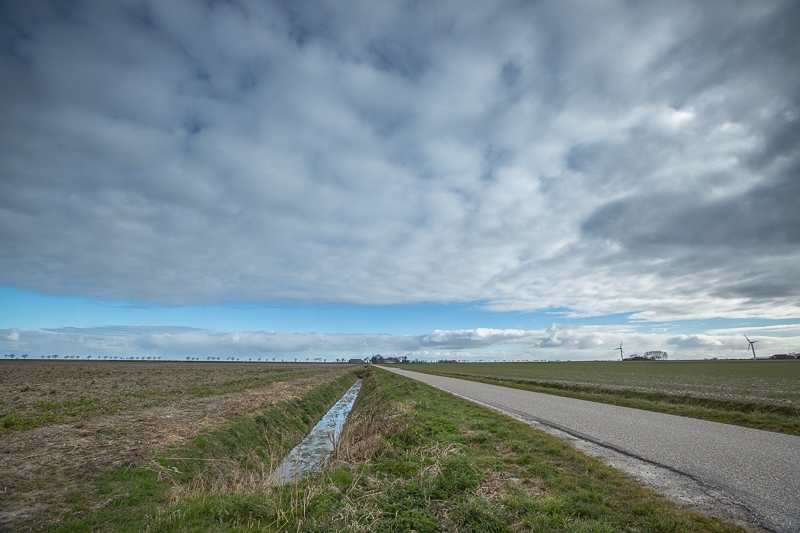 Noordpolder 04.04.2015 (Canon EF 16-35mm f/2.8L II USM)