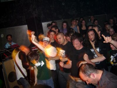 Shikari (© Marcel van Schooten)